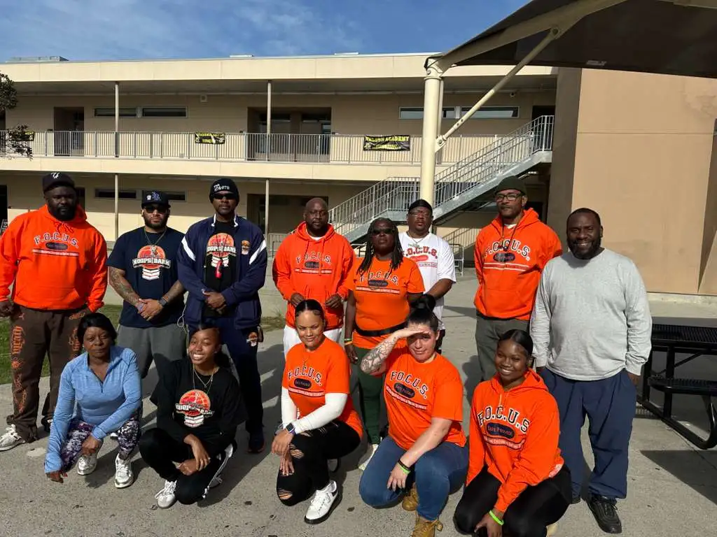 F.O.C.U.S. Safe Passage Dedicated Volunteers At Nelson Academy Long Beach Ca